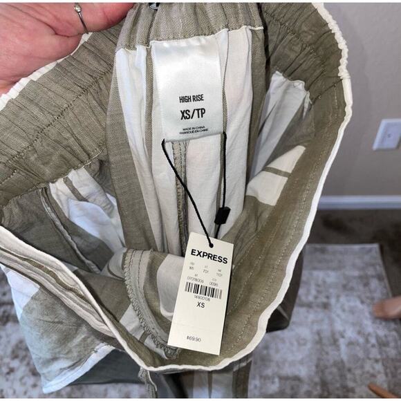 Express High Waisted Striped Surplice Wide Leg Cotton Pant-tan/white flowy pants - Picture 4 of 10